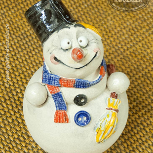 Gartenmöbel winterfest machen - Schneemann aus Keramik, Accessoies